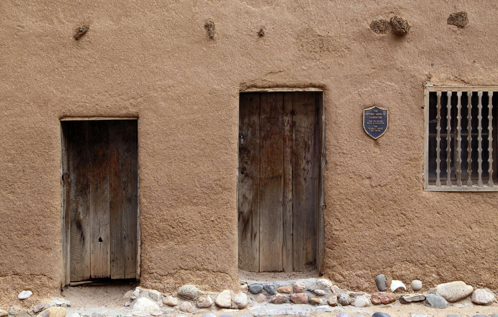 De Vargas Street House
